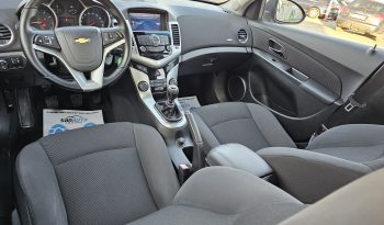 Chevrolet Cruze 1.6 LT full