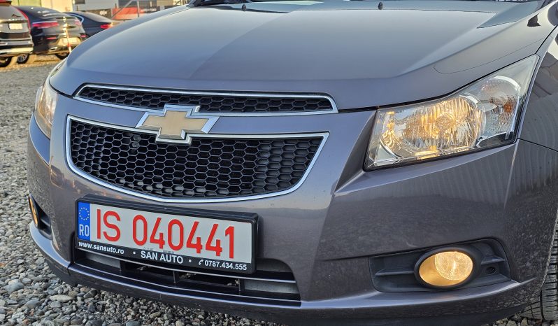 Chevrolet Cruze 1.6 LT full