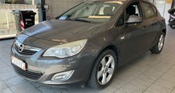 Opel Astra 1.7 CDTI Cosmo