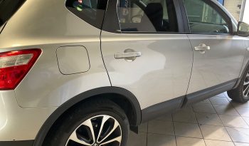 Nissan Qashqai 1.5 Turbodiesel Connect Edition full