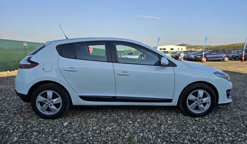 Renault Megane 1.5 dCi full