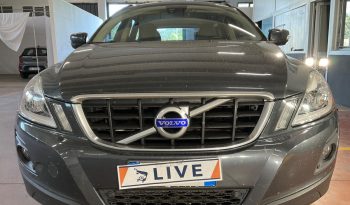 Volvo XC60 2.4 D5 Momentum AWD full