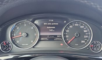 Volkswagen Touareg 3.0 TDI full