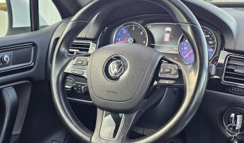 Volkswagen Touareg 3.0 TDI full