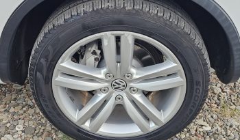 Volkswagen Touareg 3.0 TDI full