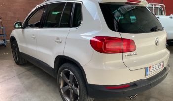 Volkswagen Tiguan 2.0 TDI Sport & Style 4Motion full