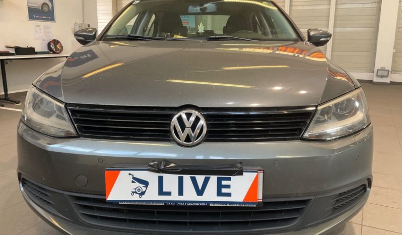 Volkswagen Jetta 1.6 TDI Trendline BlueMotion full