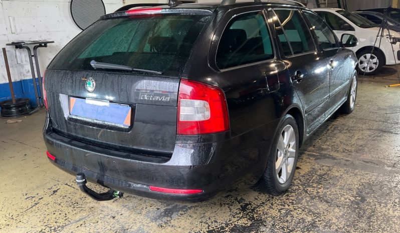 Skoda Octavia 1.6 TDI Ambiente full