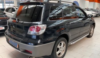 Mitsubishi Outlander 2.0 Sport full