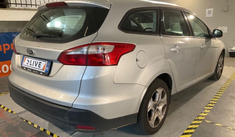 Ford Focus 1.6 TDCi full