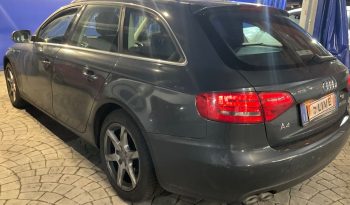 Audi A4 2.0 TDI full