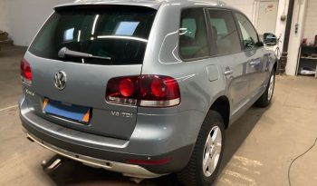 Volkswagen Touareg 3.0 V6 TDI full