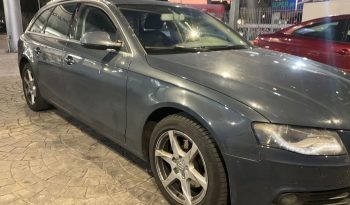 Audi A4 2.0 TDI full