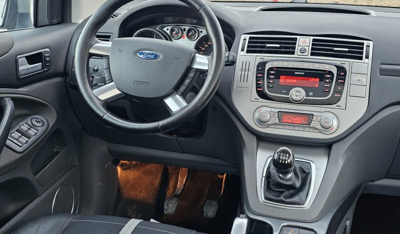 Ford Kuga 2.0 TDCi Titanium full