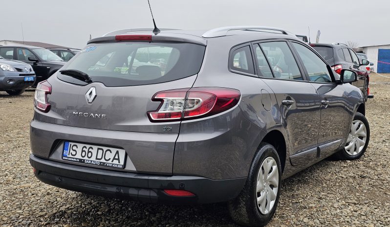 Renault Megane 1.5 dCi full