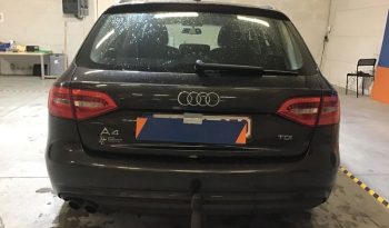 Audi A4 2.0 TDI full