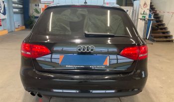 Audi A4 2.0 TDI Attraction full