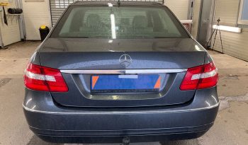 Mercedes-Benz E-Klasse E 250 CDI BlueEfficiency Avantgarde full