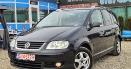 Volkswagen Touran 2.0 TDI Highline