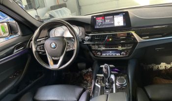 BMW 5er 520d xDrive Luxury Line full