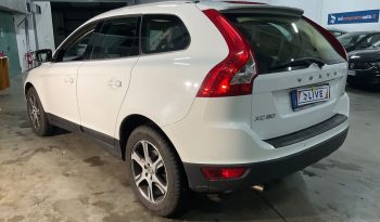 Volvo XC60 2.0 D4 Summum 2WD full