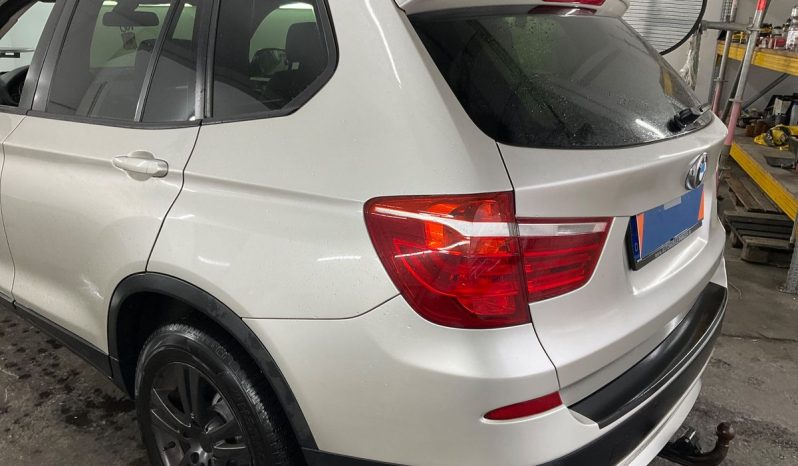 BMW X3 xDrive 20d full