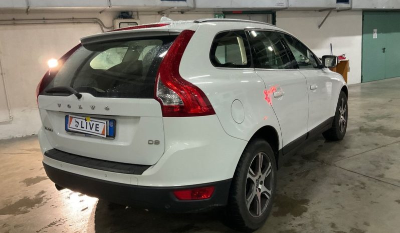 Volvo XC60 2.0 D4 Summum 2WD full