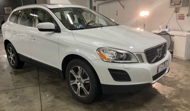 Volvo XC60 2.0 D4 Summum 2WD full