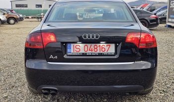 Audi A4 2.0 TDI full