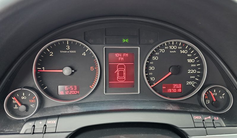 Audi A4 2.0 TDI full