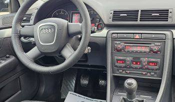 Audi A4 2.0 TDI full