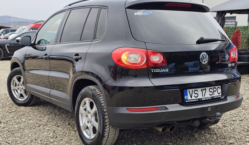 Volkswagen Tiguan 2.0 TDI 4Motion full